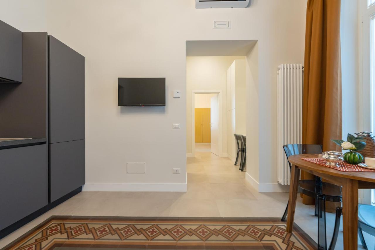 Palazzo Massa Apartments Naples Exterior photo